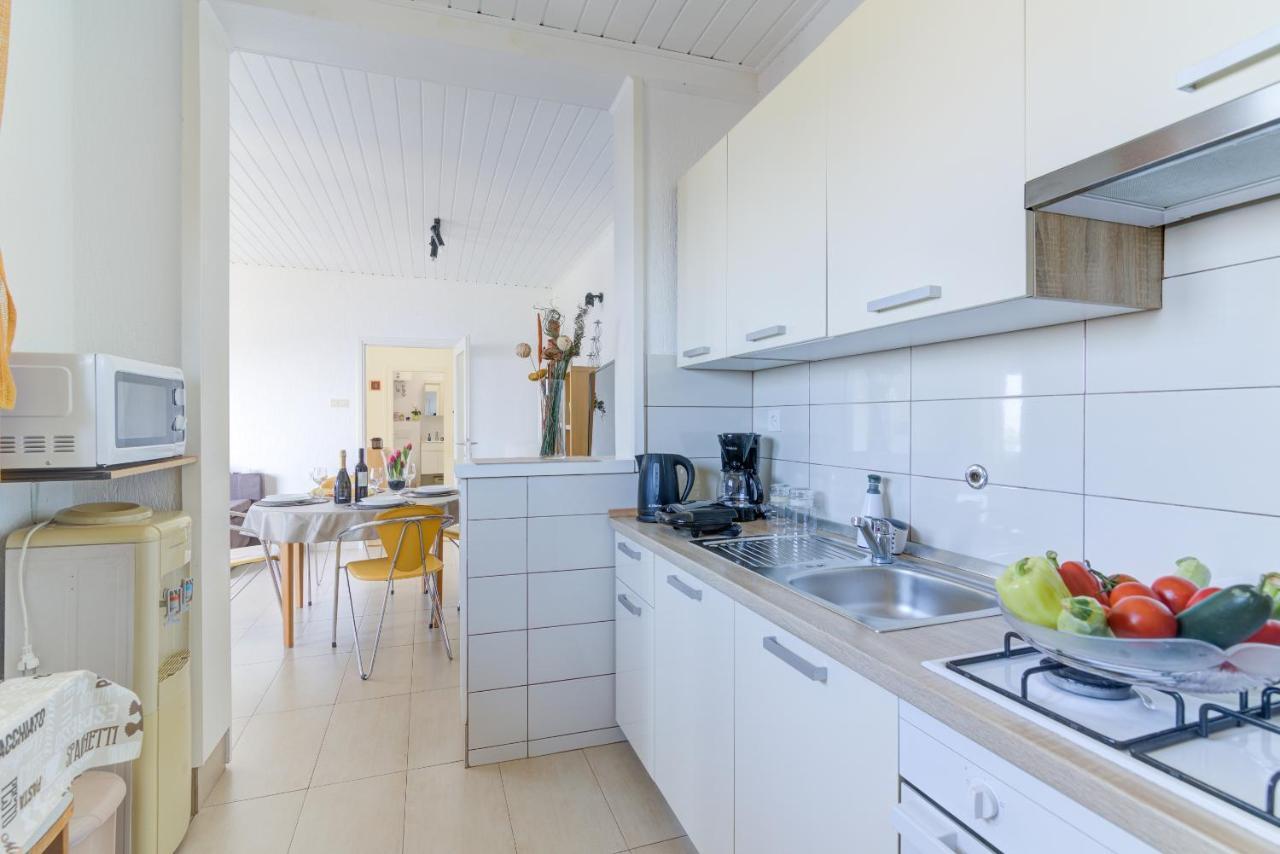 Ferienwohnung Miro Senj  Exterior foto